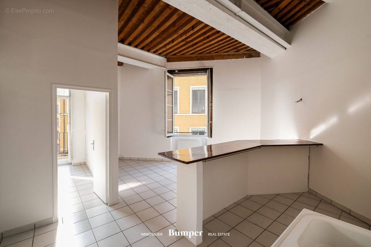 Appartement à LYON-4E