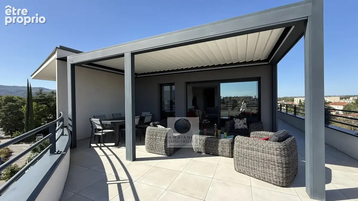 Appartement au dernier étage, entre lumière et terrasse - photo 29