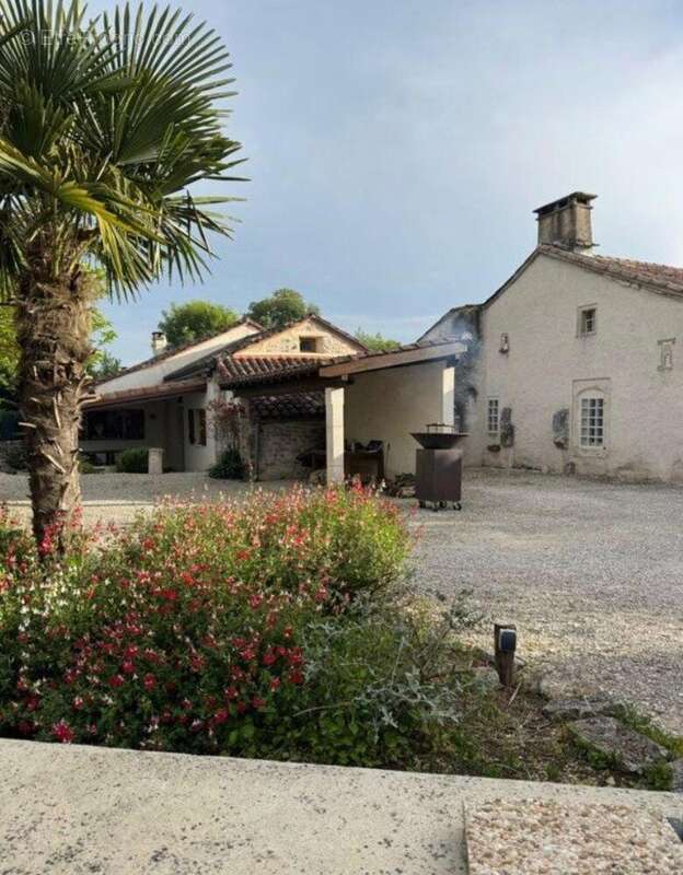 Photo 7 - Maison à VAYLATS