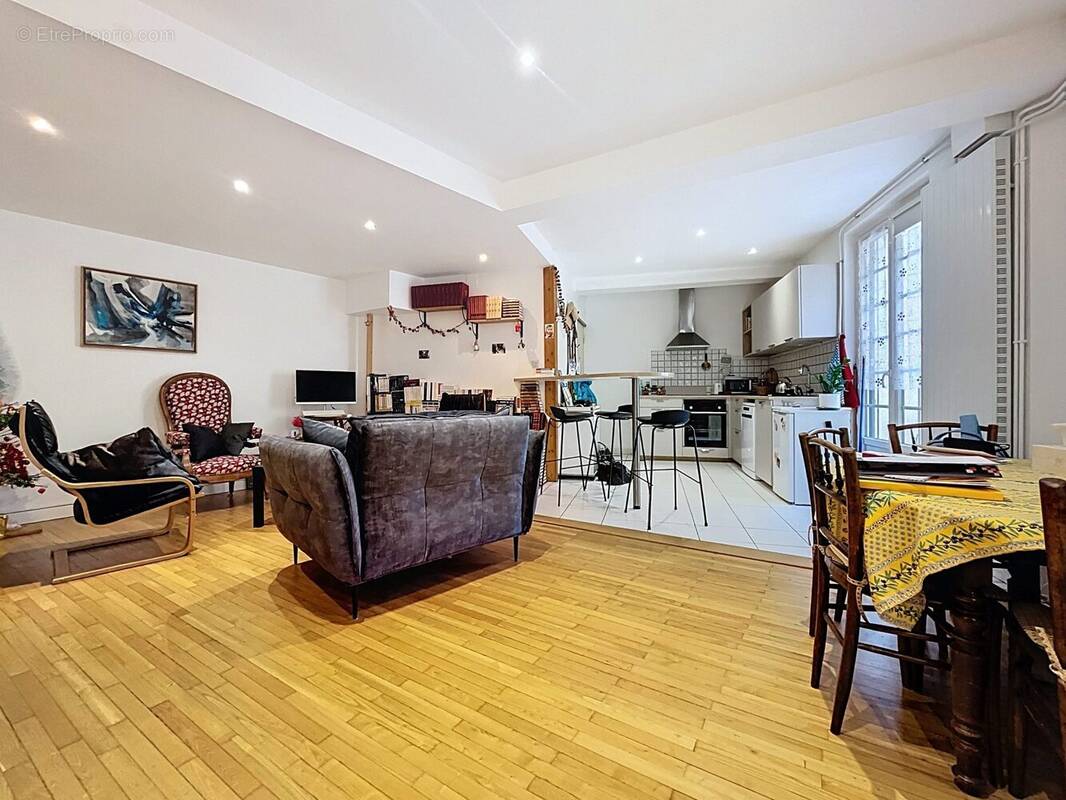 Appartement à SASSENAGE