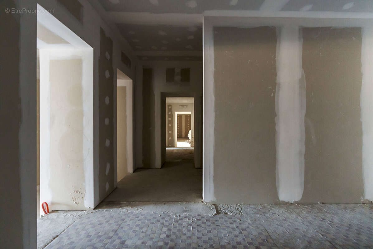 Commerce à CARCASSONNE