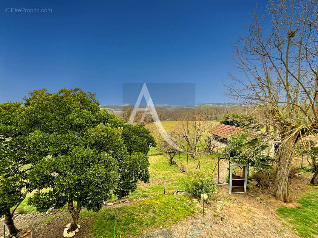 Maison à CONDEZAYGUES