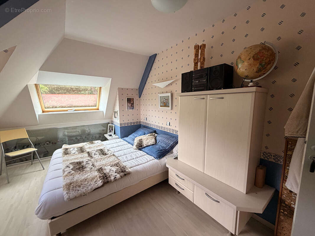 Maison de caractère avec piscine couverte et vue exceptionnelle - photo 11