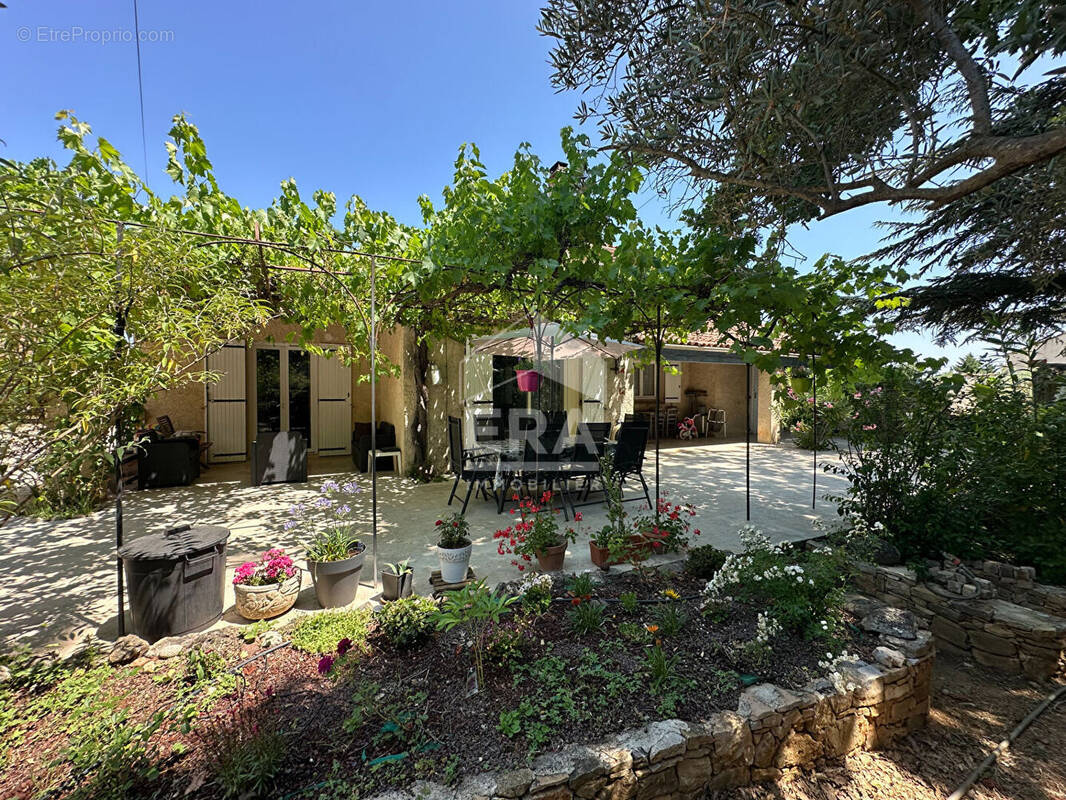 Maison à SAINT-MAXIMIN-LA-SAINTE-BAUME
