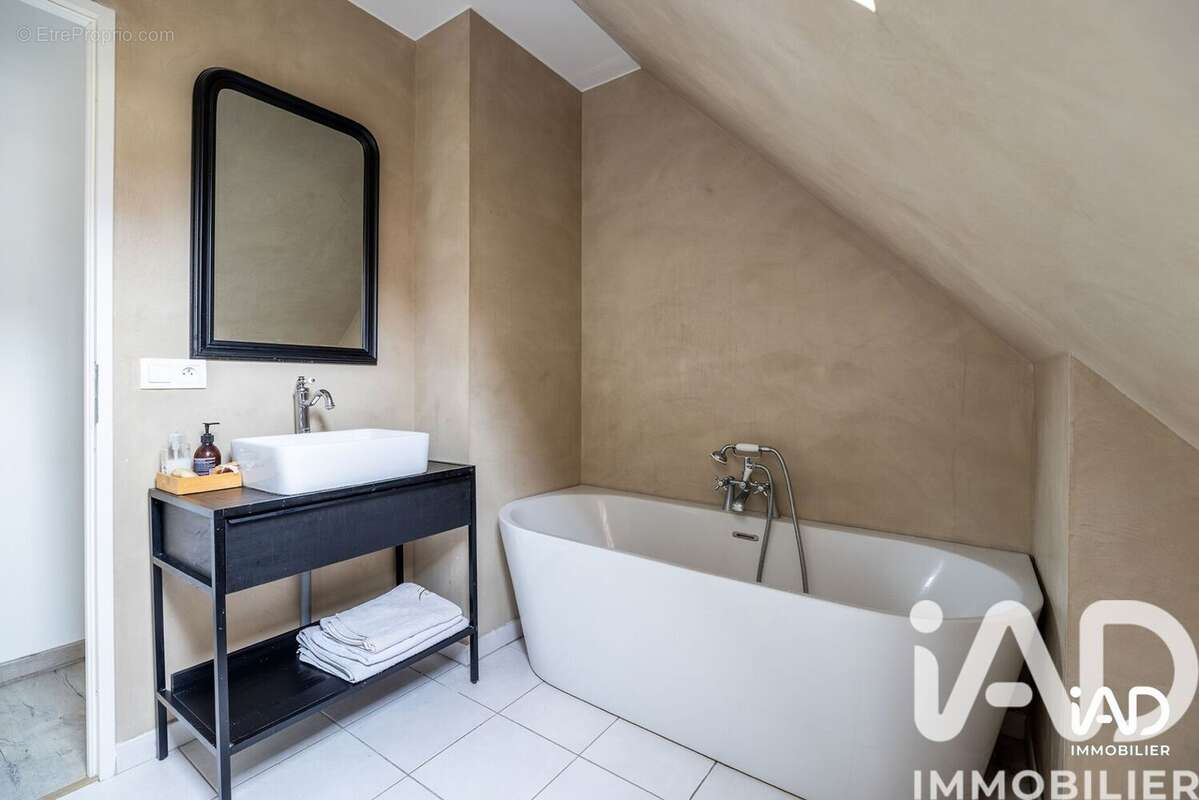 Photo 9 - Maison à OSNY