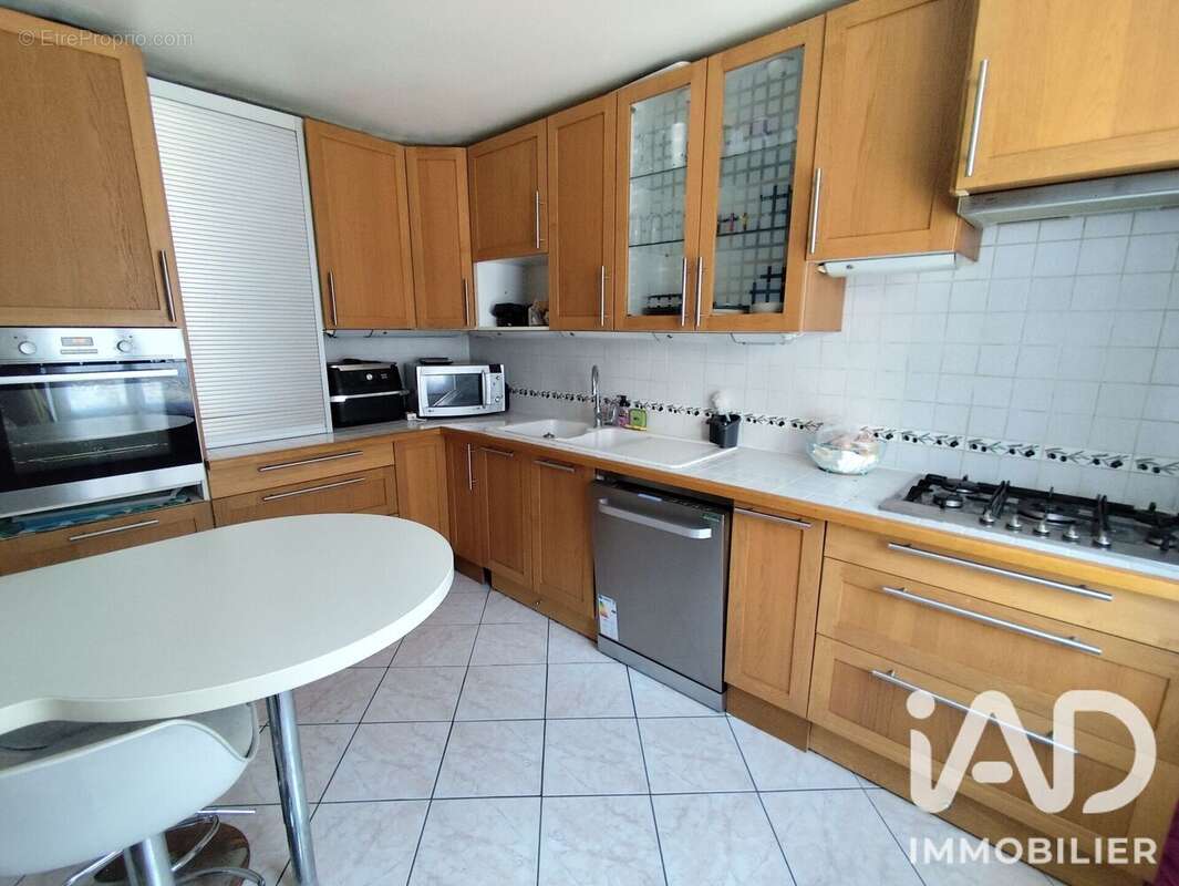 Maison 126 m² à Sarcelles  - photo 7