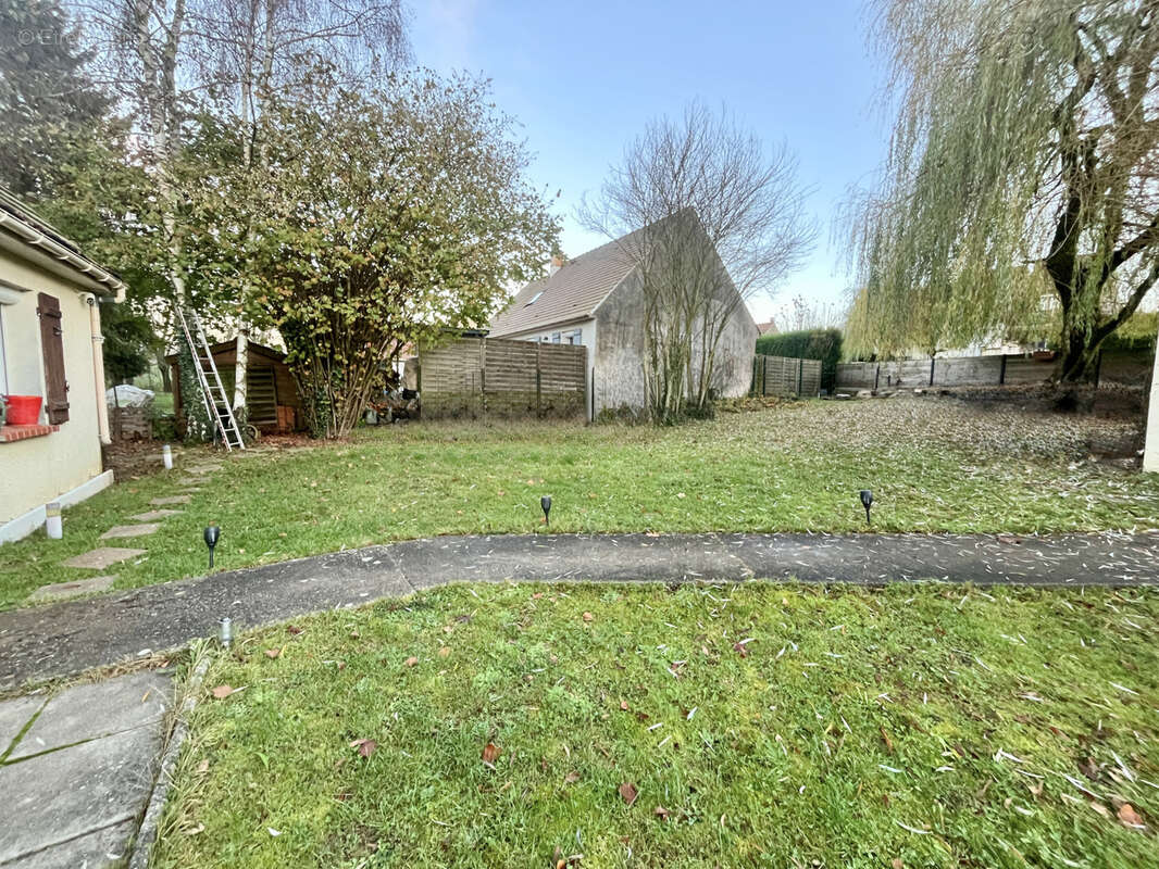 Maison à LA FERTE-GAUCHER