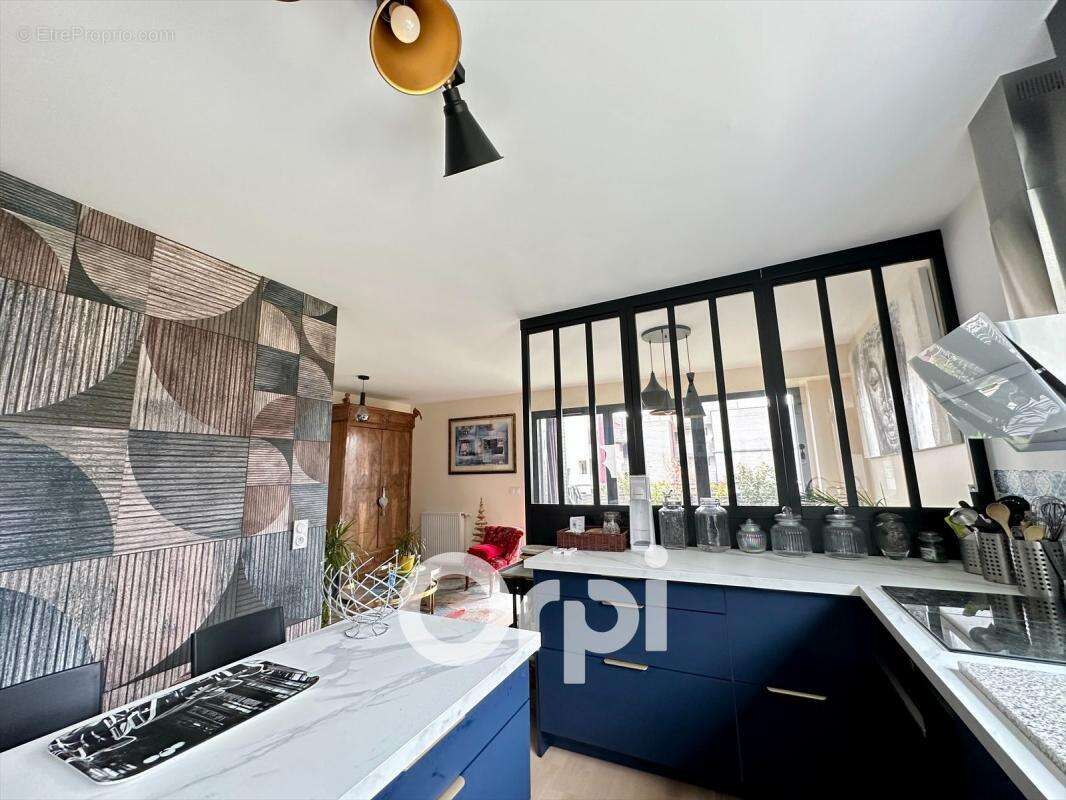Appartement à CROLLES