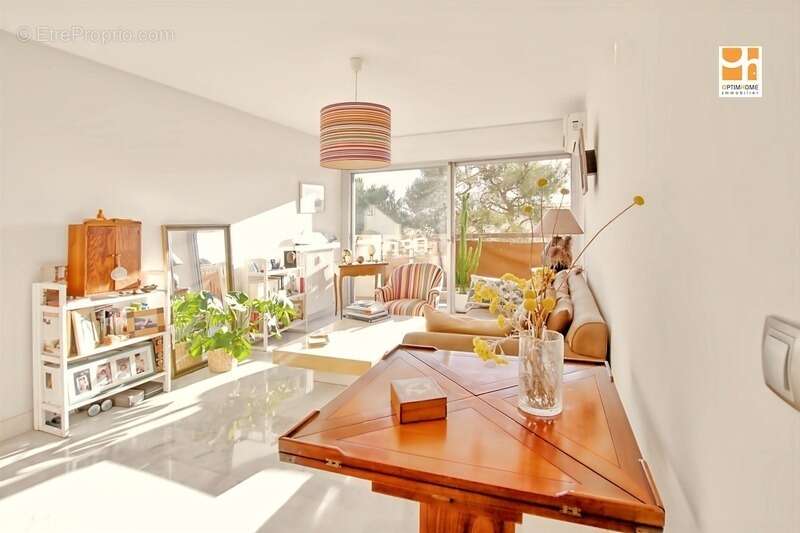 Appartement à CAGNES-SUR-MER