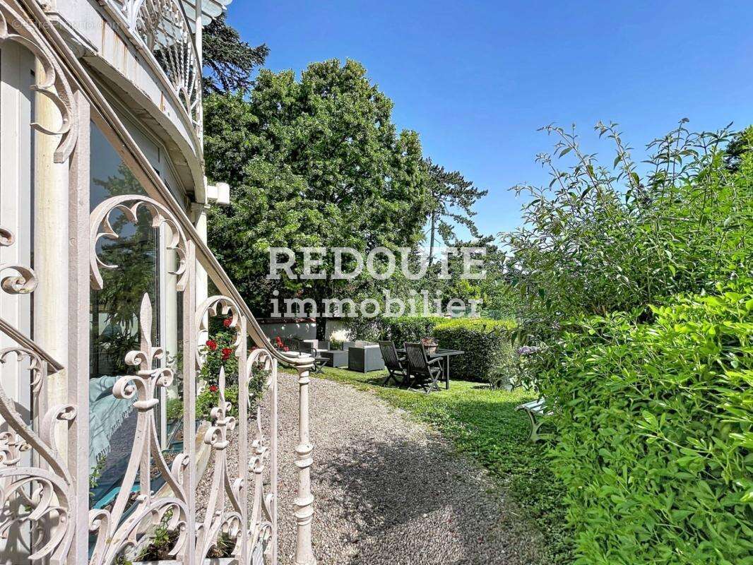 A VENDRE - Appartement de 170m2 en rez-de-jardin - EPERNAY - photo 8