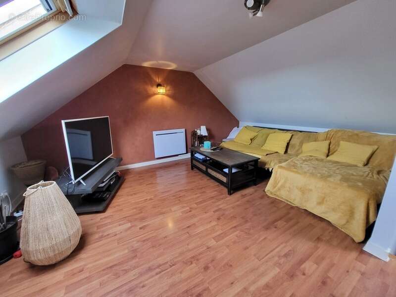 Maison à PLOMODIERN