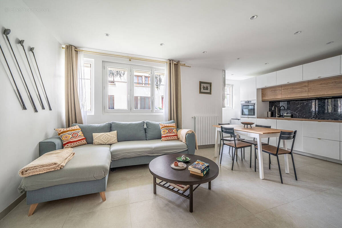 Appartement à ROSNY-SOUS-BOIS