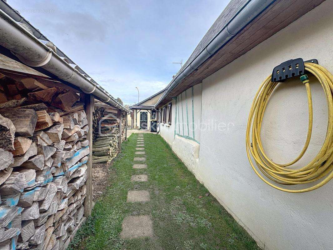 Maison à LE GROS-THEIL