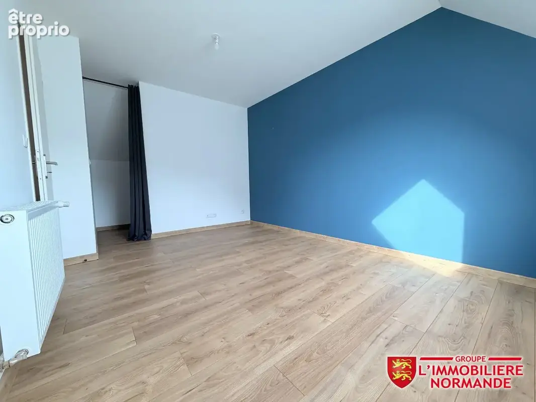 Maison recente - 4 chambres - 1975 m² de terrain - photo 12