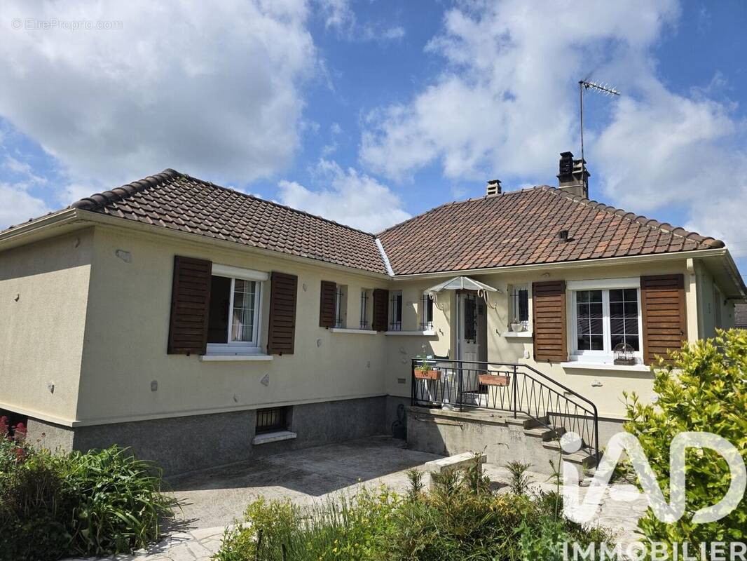 Photo 1 - Maison à EU
