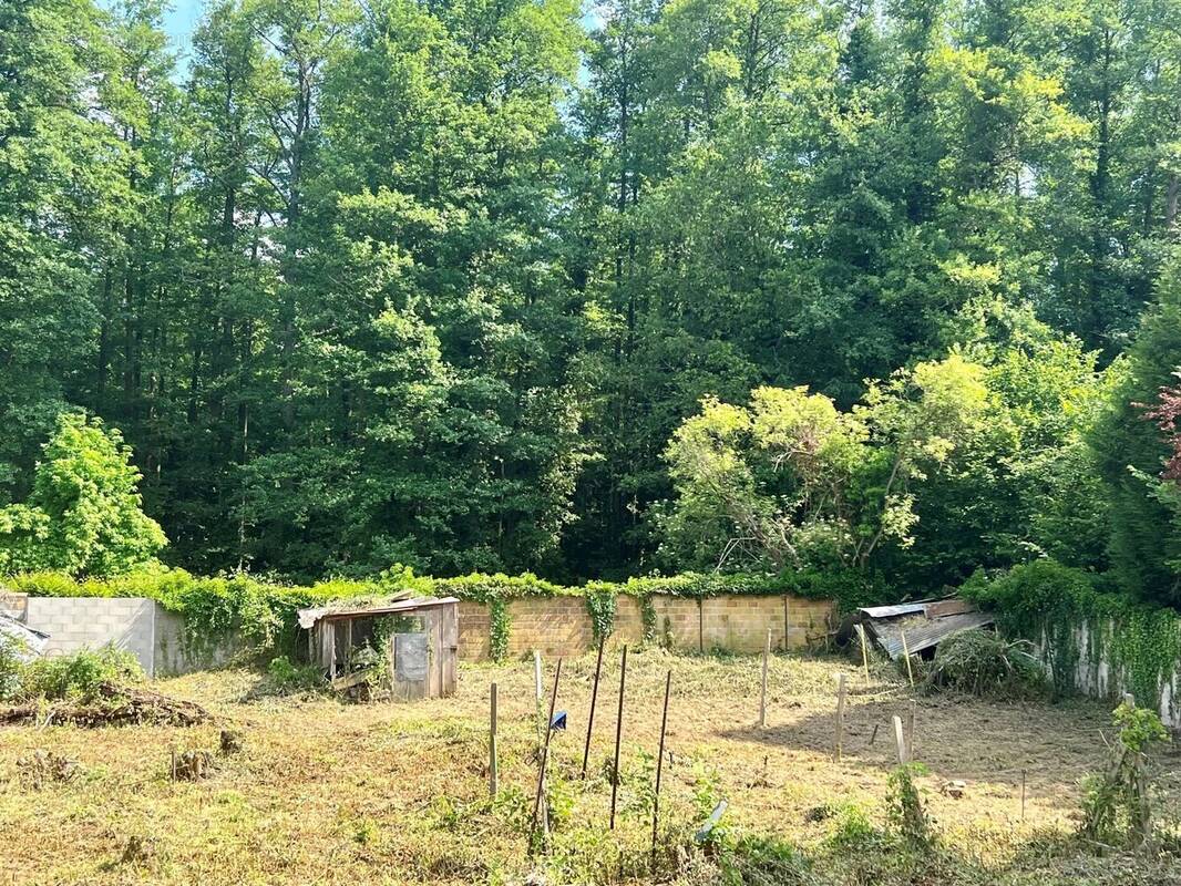 Terrain à DAMPIERRE-EN-YVELINES