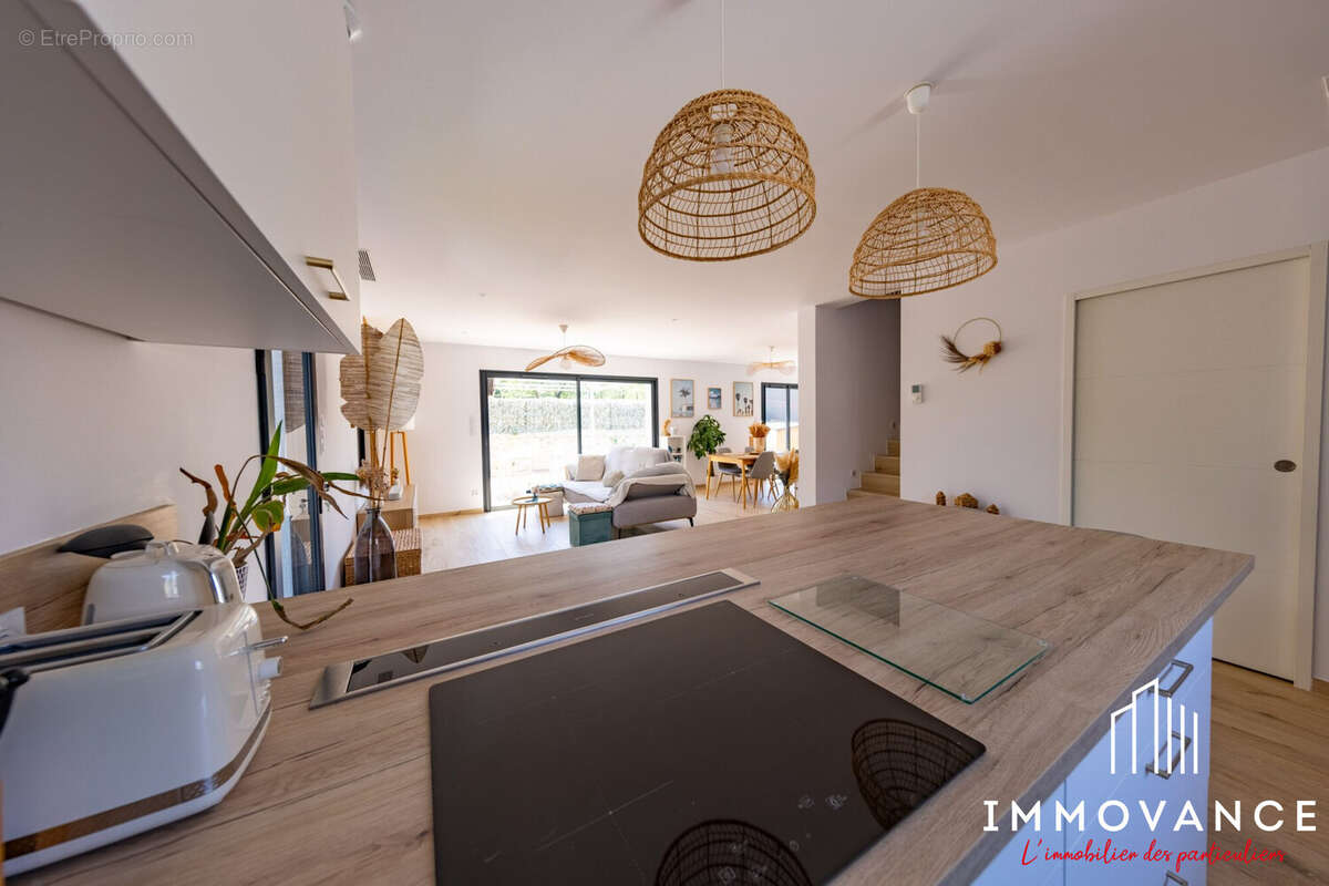 Maison à VENDARGUES