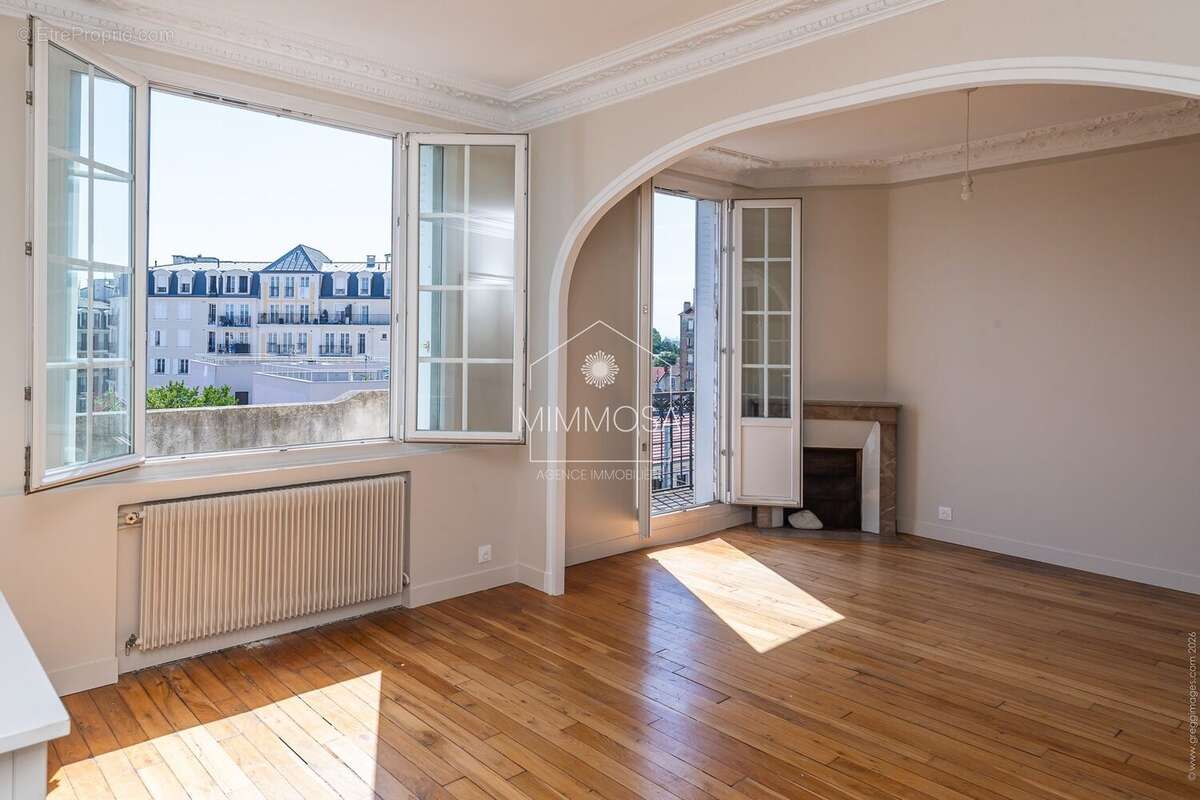 Appartement à LIVRY-GARGAN