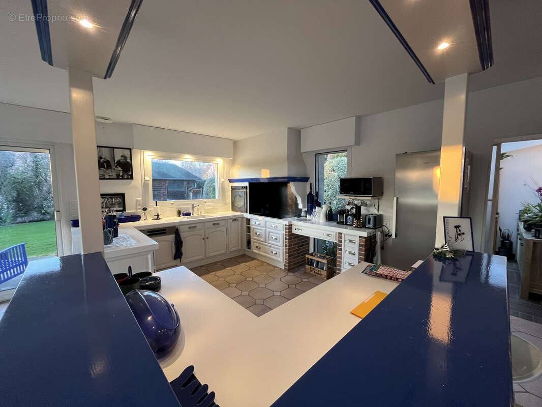 Elégante et spacieuse villa d'architecte de 4 chambres à La Baule les Pins - photo 3