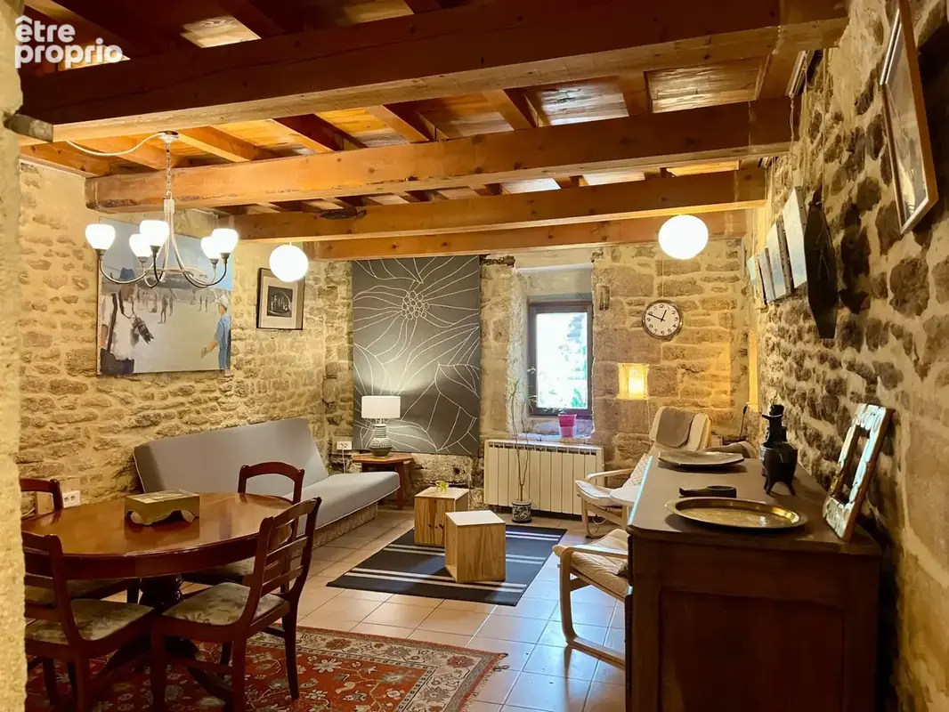 Maison de village en pierre – 101 m² – cœur de Remoulins - photo 8
