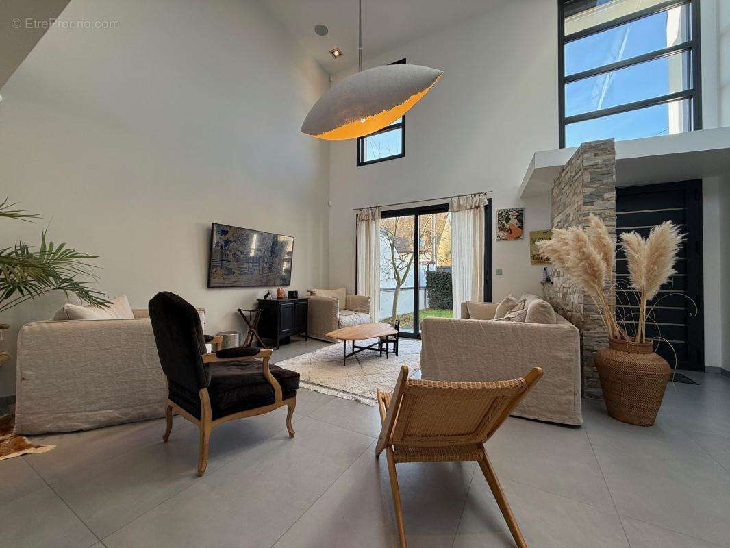 Maison à ORMESSON-SUR-MARNE