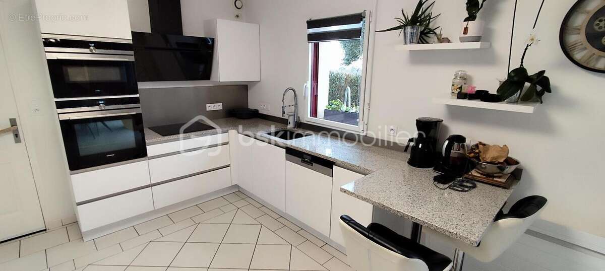 Maison à CHATILLON-EN-VENDELAIS