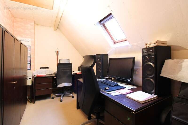 Maison à VALDAMPIERRE