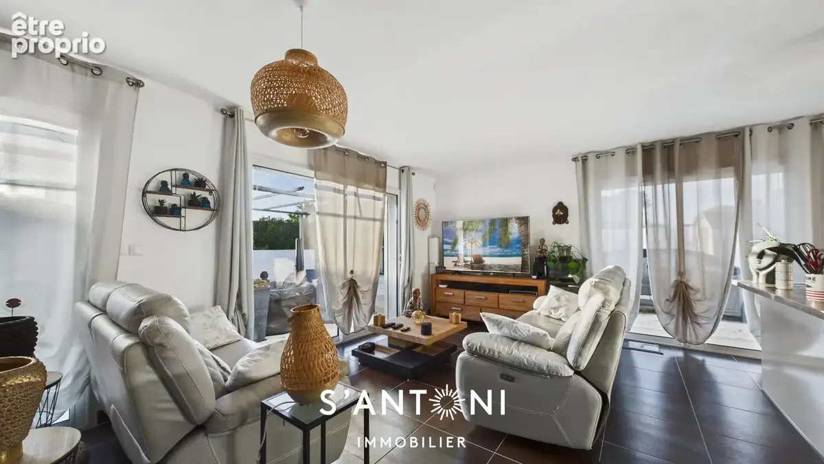 POMEROLS - Maison de plain-pied contemporaine sur parcelle de 926 m² - photo 7