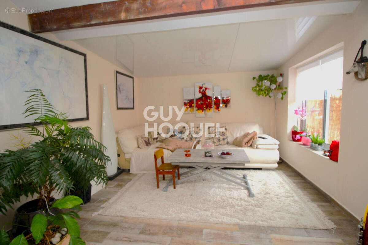 Maison à SAINT-CYPRIEN