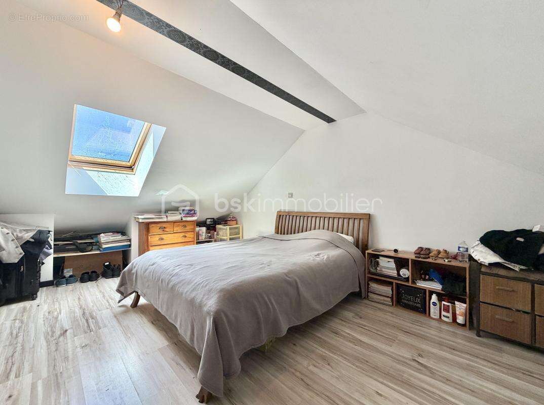 Maison familiale avec seconde habitation indépendante – 165 m² habitables – Sous-sol total – Terrain de 650 m² - photo 18