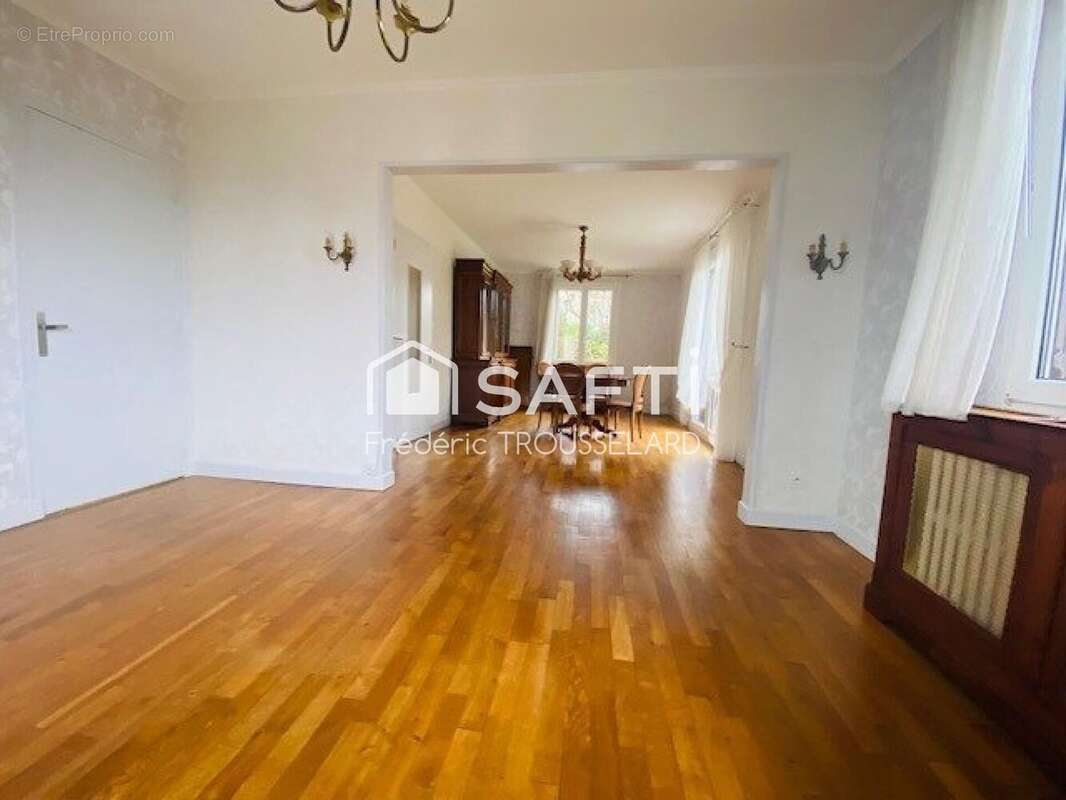 Photo 2 - Maison à VERDUN