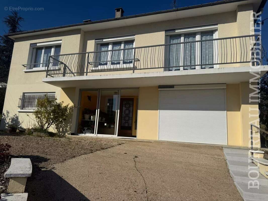 Maison à JOIGNY