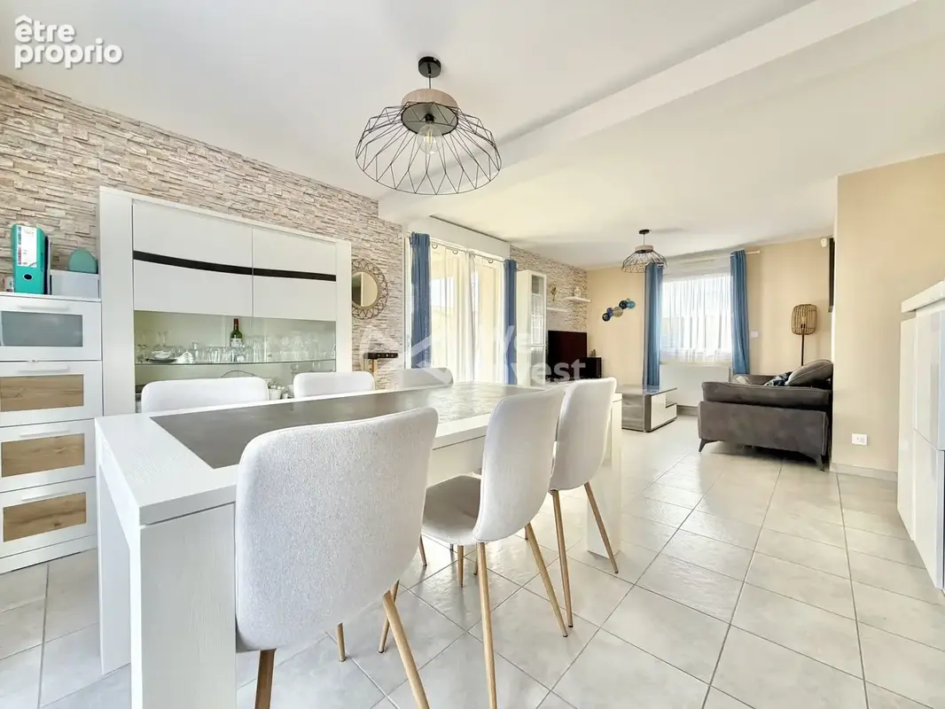 Maison 6 pièces 110 m² à vendre à Riom (63200) - photo 6