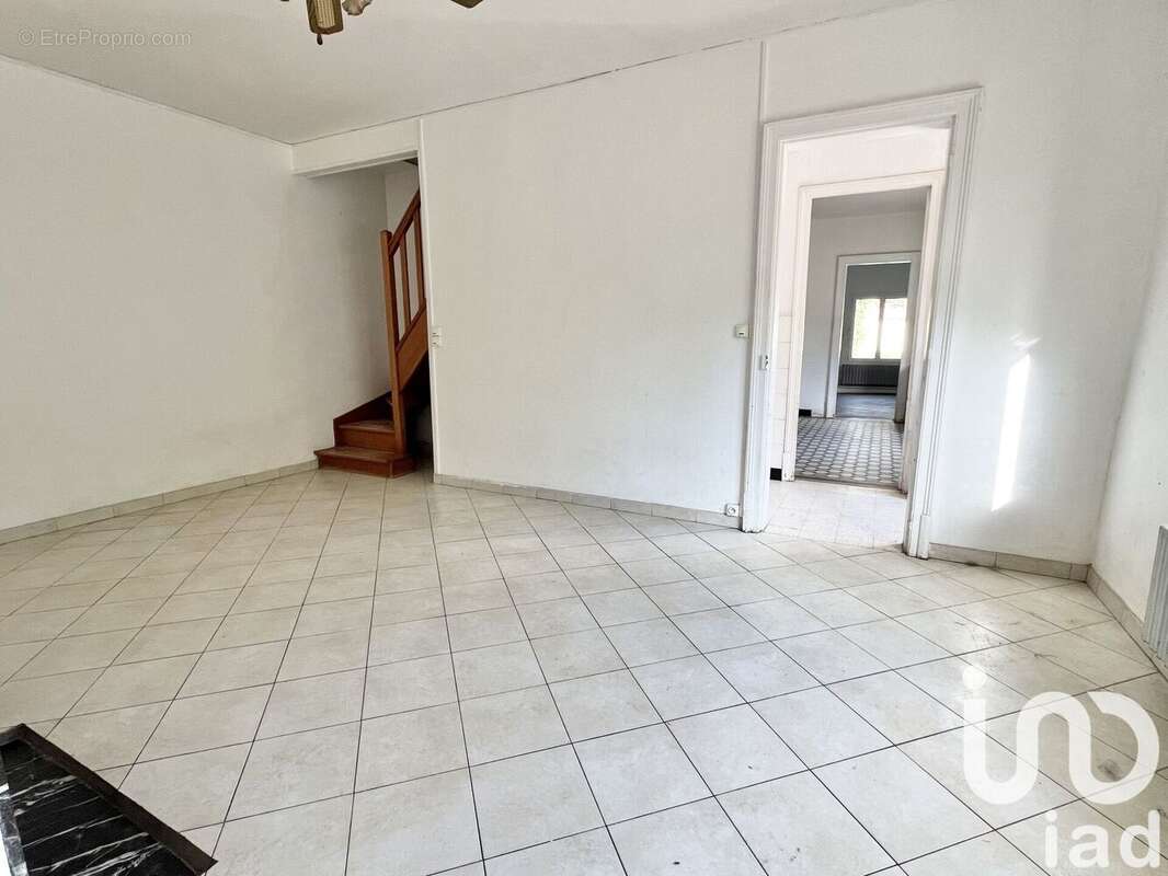 Photo 6 - Maison à PRESLES-ET-THIERNY