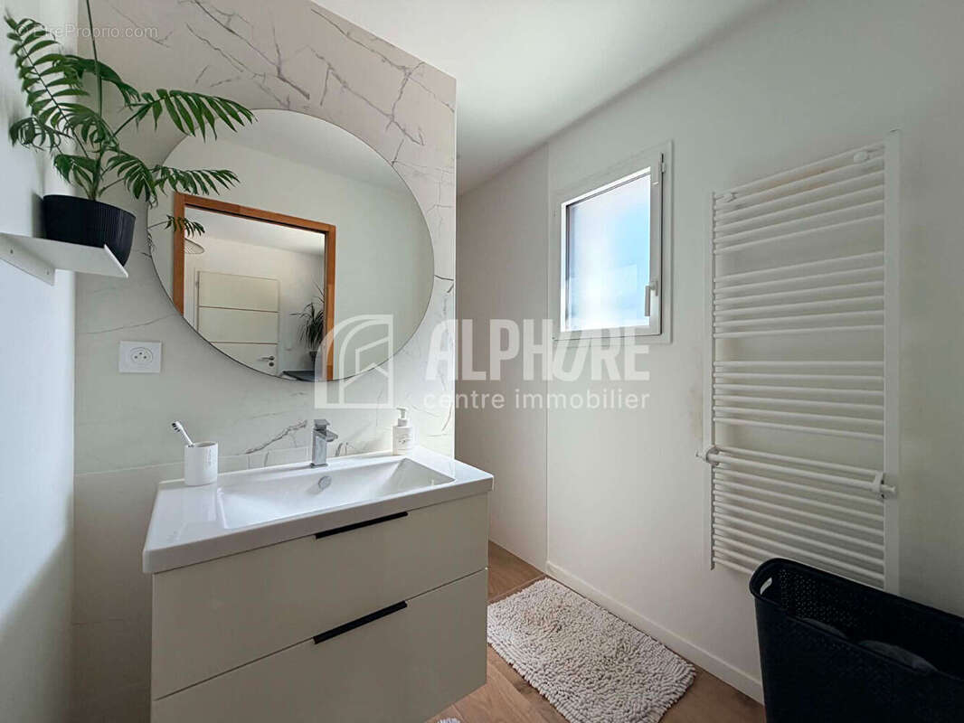 Maison Saint Denis La Chevasse 4 pièce(s) 121 m2 - photo 10