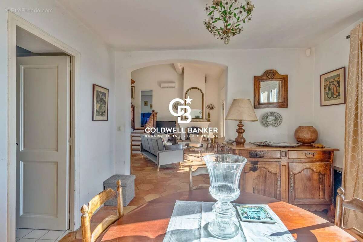 Maison à RAYOL-CANADEL-SUR-MER