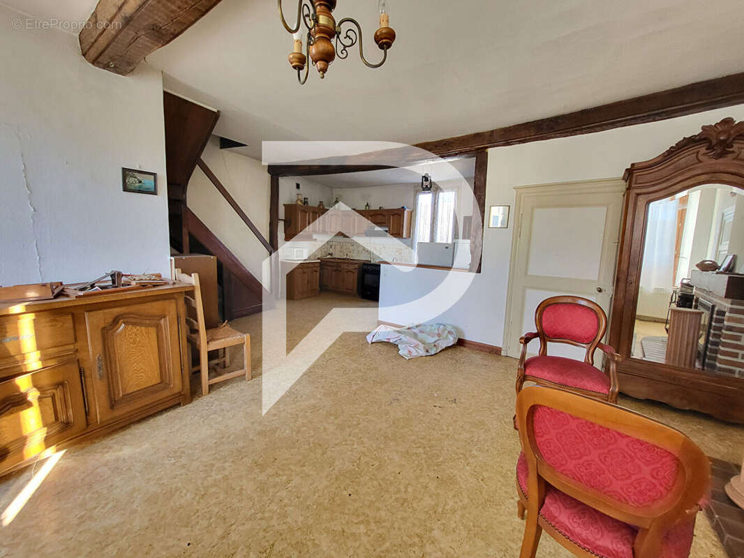 Maison à BAR-SUR-AUBE