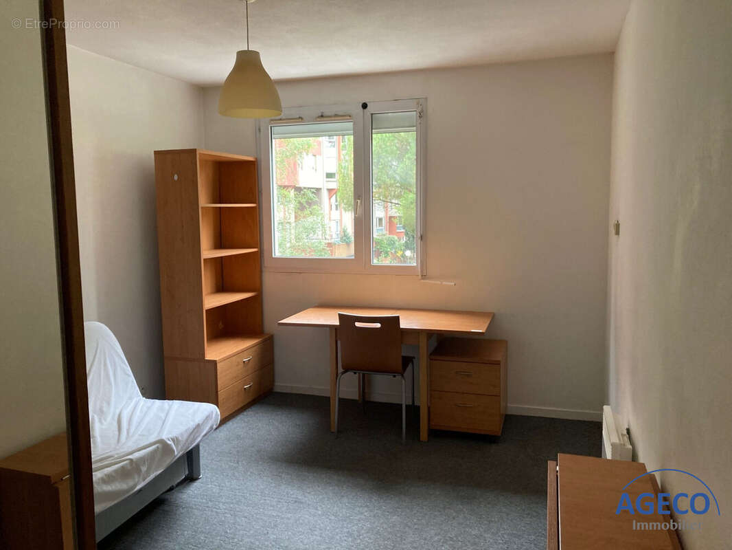 Séjour chambre - Appartement à TOULOUSE