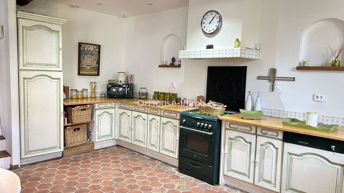 Maison à LA CHAPELLE-GAUTHIER