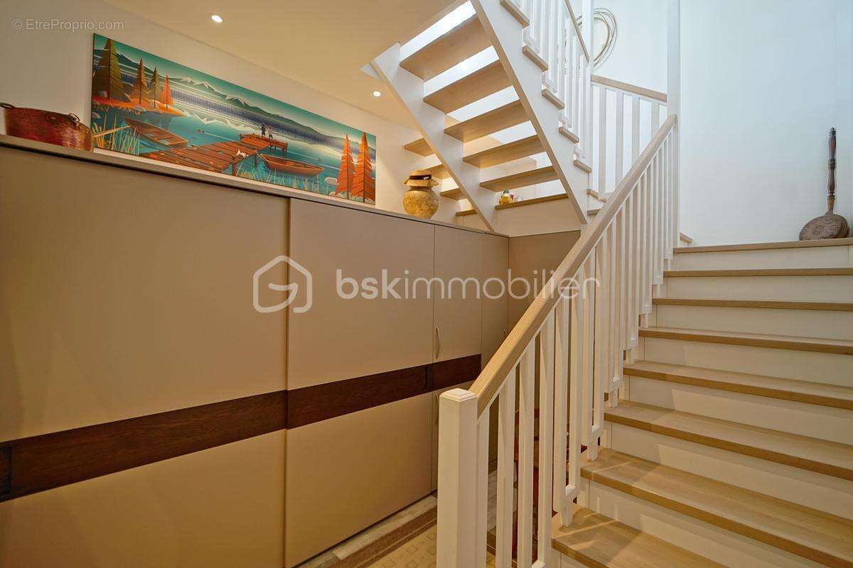 Maison à SAINT-JORIOZ