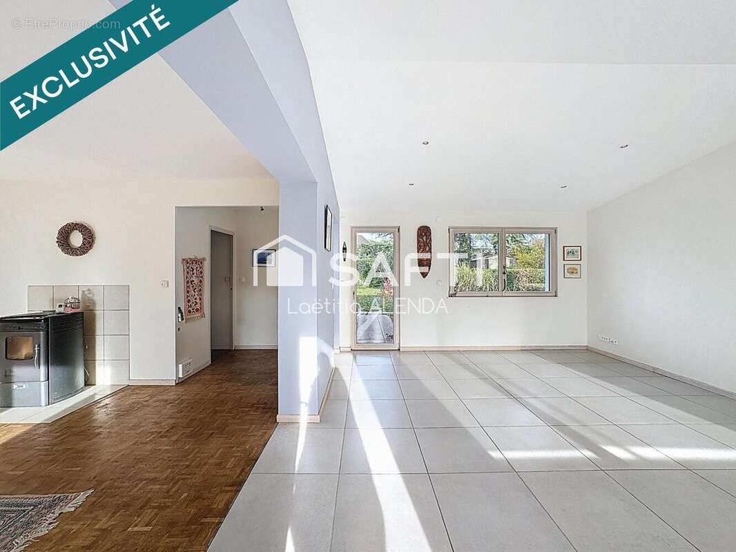 Photo 2 - Maison à RICHARDMENIL