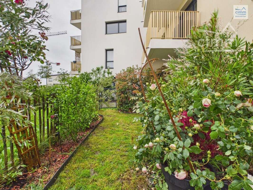 Appartement à LE RHEU