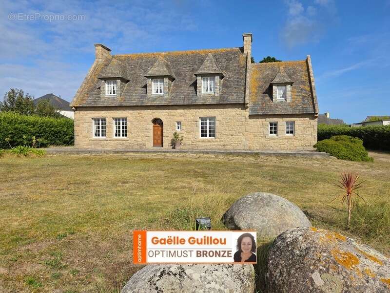 Maison à CLEDER