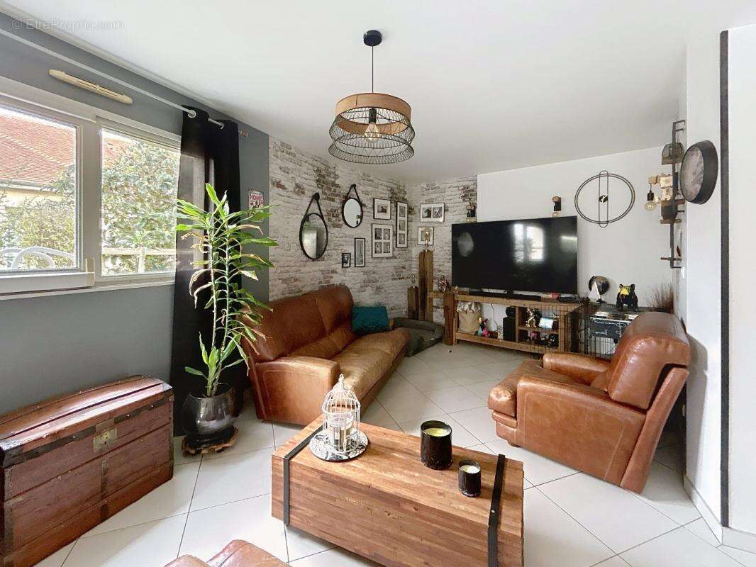 Maison à SANNERVILLE