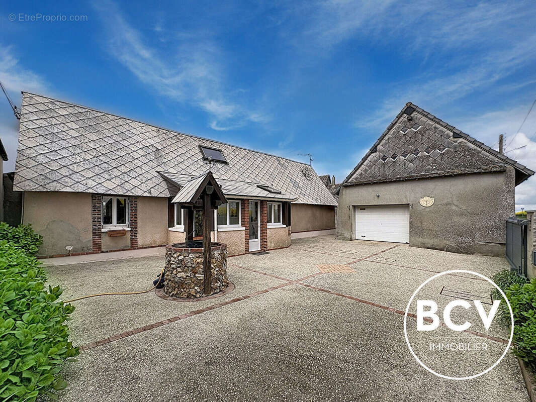 Maison à FONTENAY-SUR-EURE