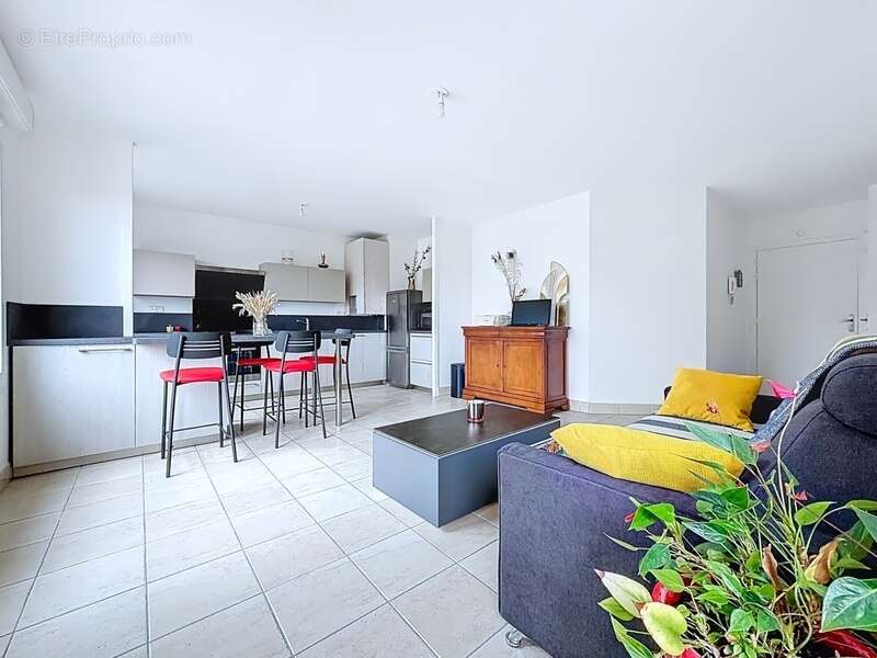 Appartement à OULLINS