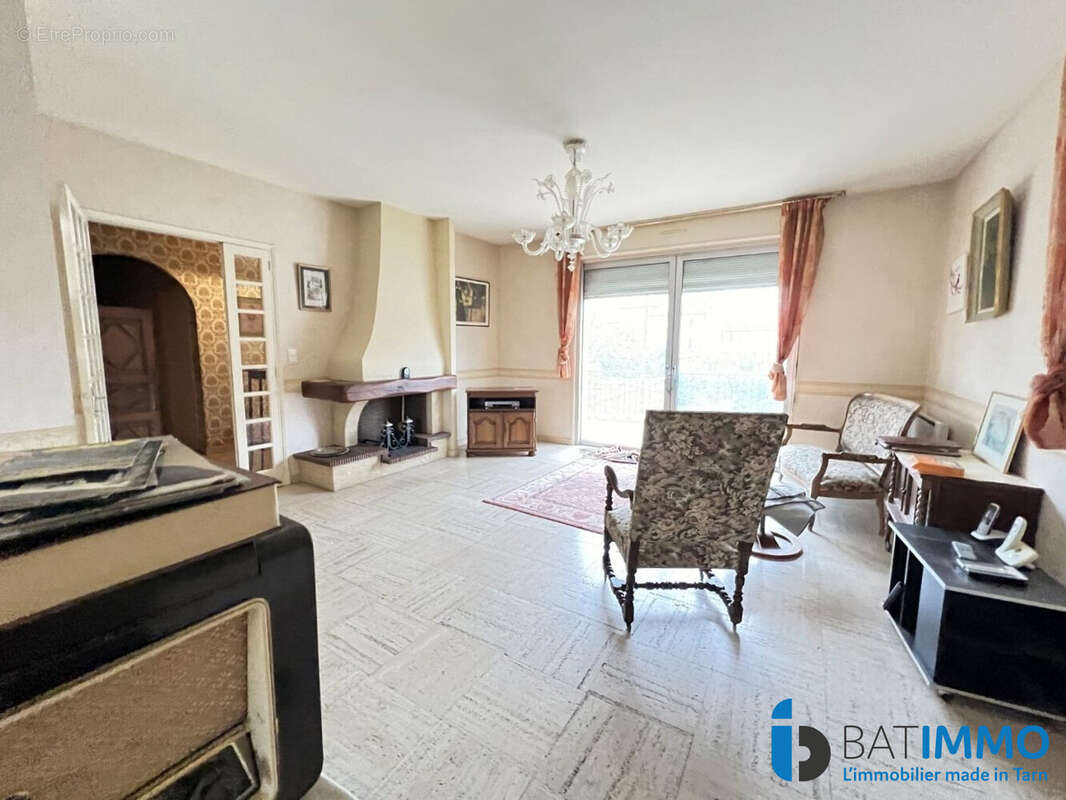Etage - Séjour - Maison à ALBI