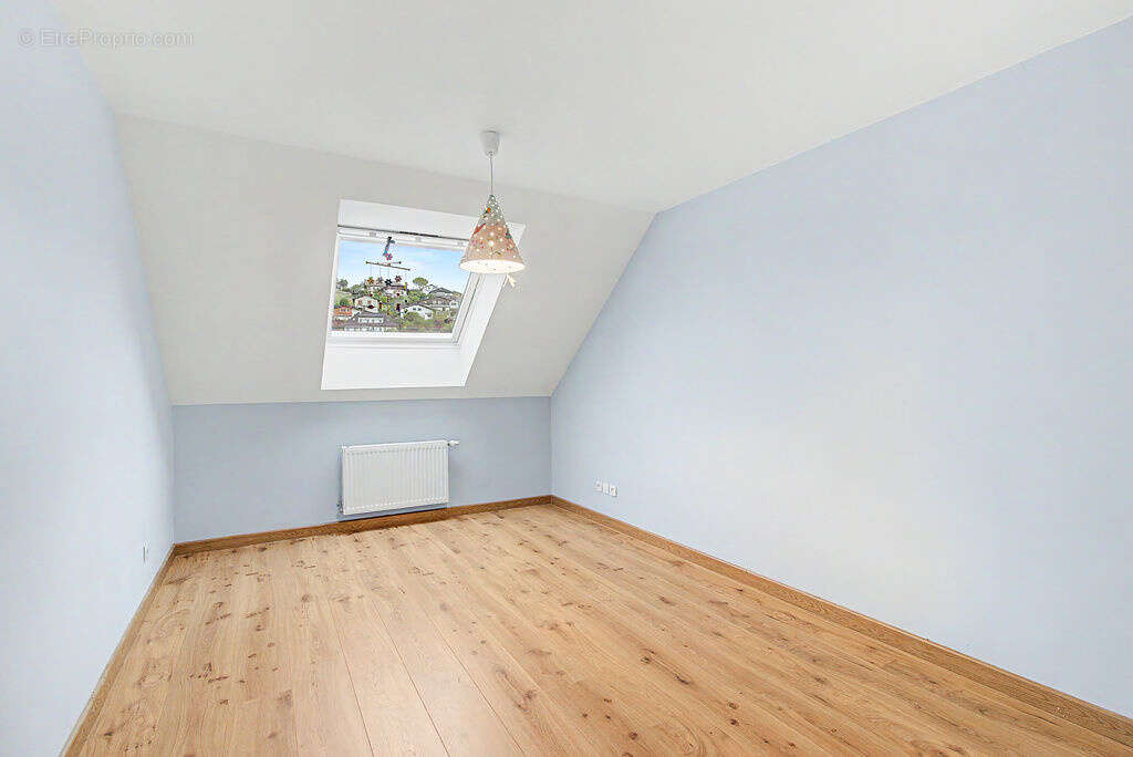 POISY - Duplex lumineux avec terrasse - photo 17