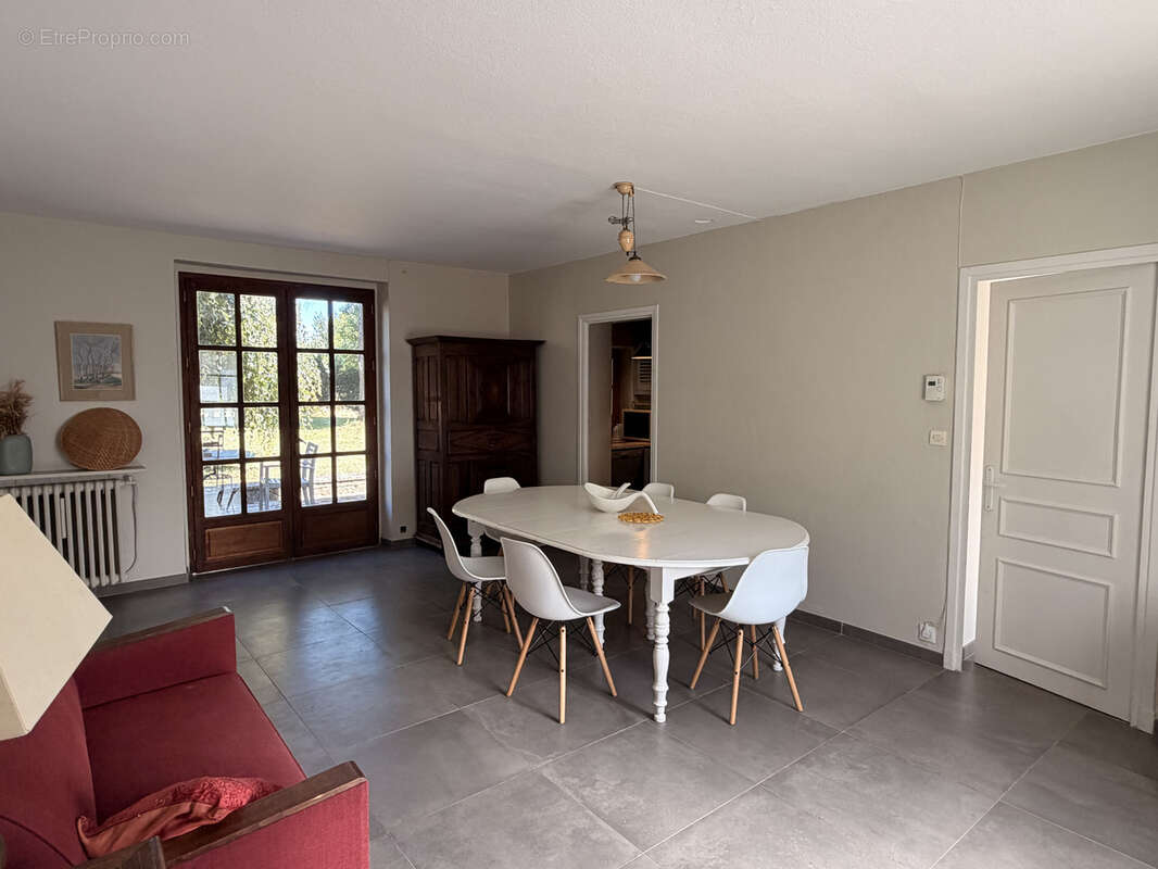 Maison à CHATEAUNEUF-DU-RHONE