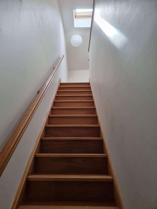 Maison à SAINT-QUENTIN